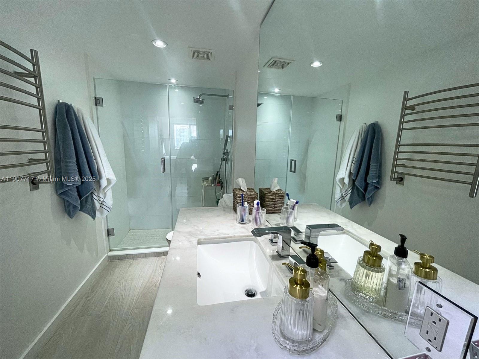 ARLEN HOUSE WEST CONDO - Residential Lease