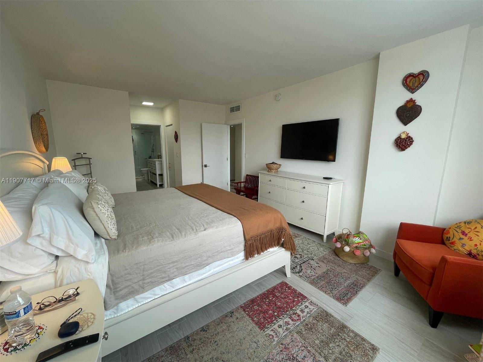 ARLEN HOUSE WEST CONDO - Residential Lease