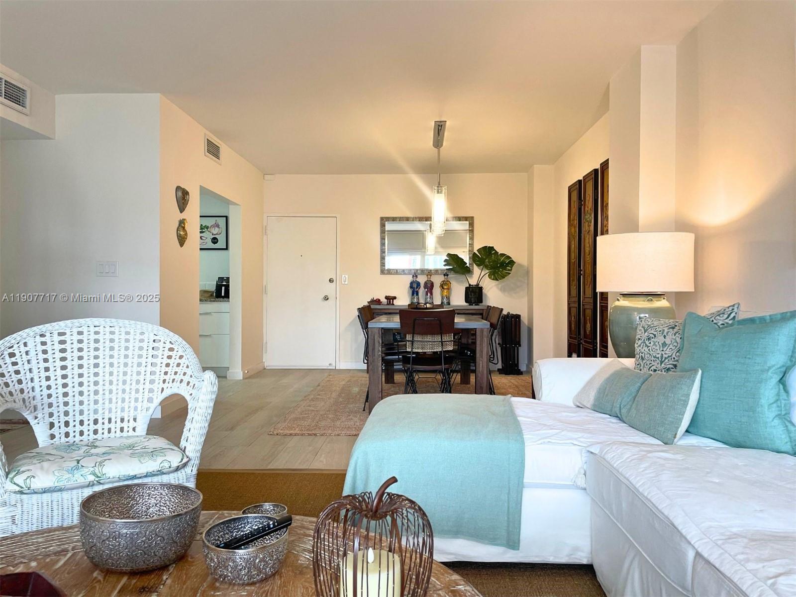 ARLEN HOUSE WEST CONDO - Residential Lease