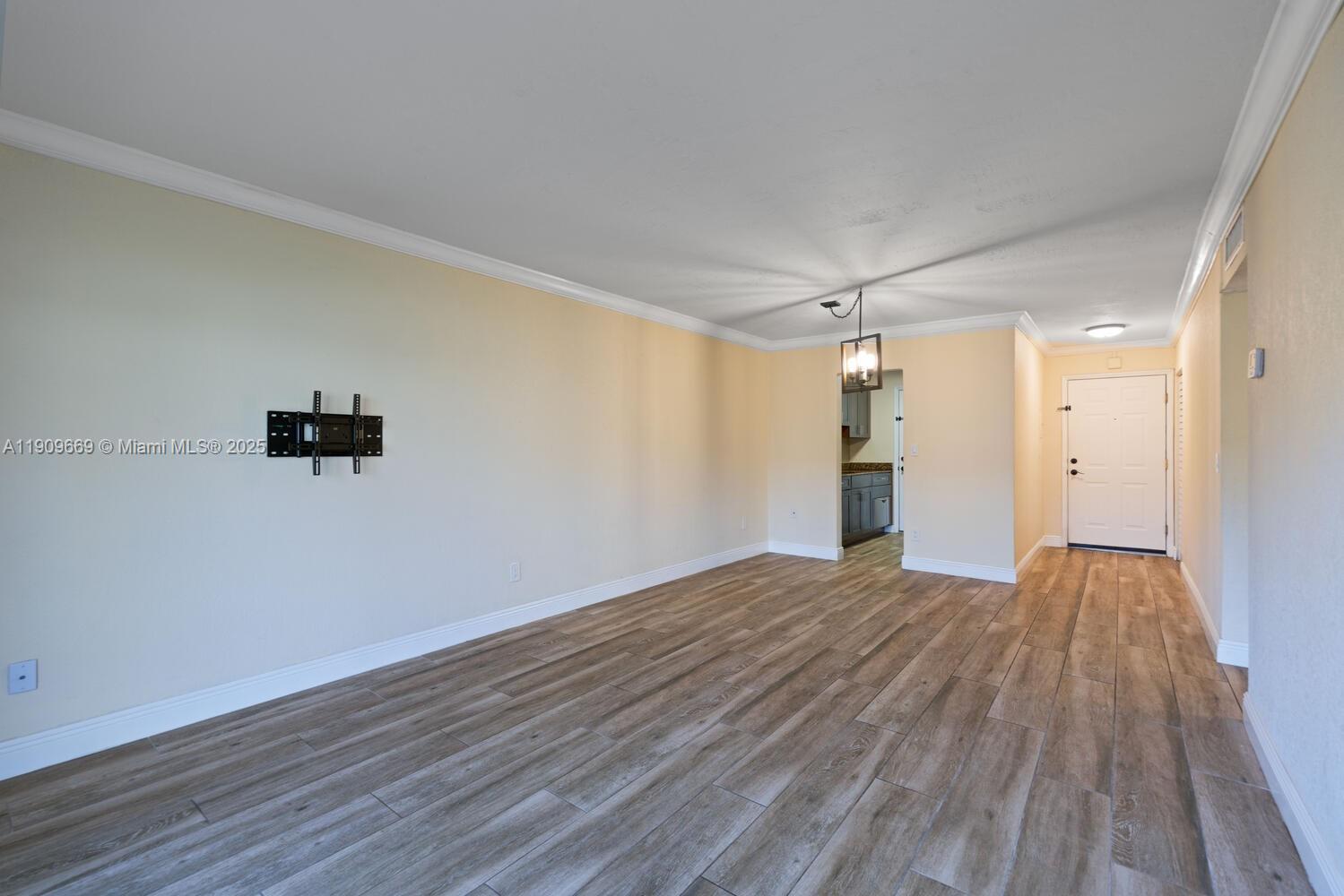 VILLAGIO AT PALMETTO BAY - Residential Lease