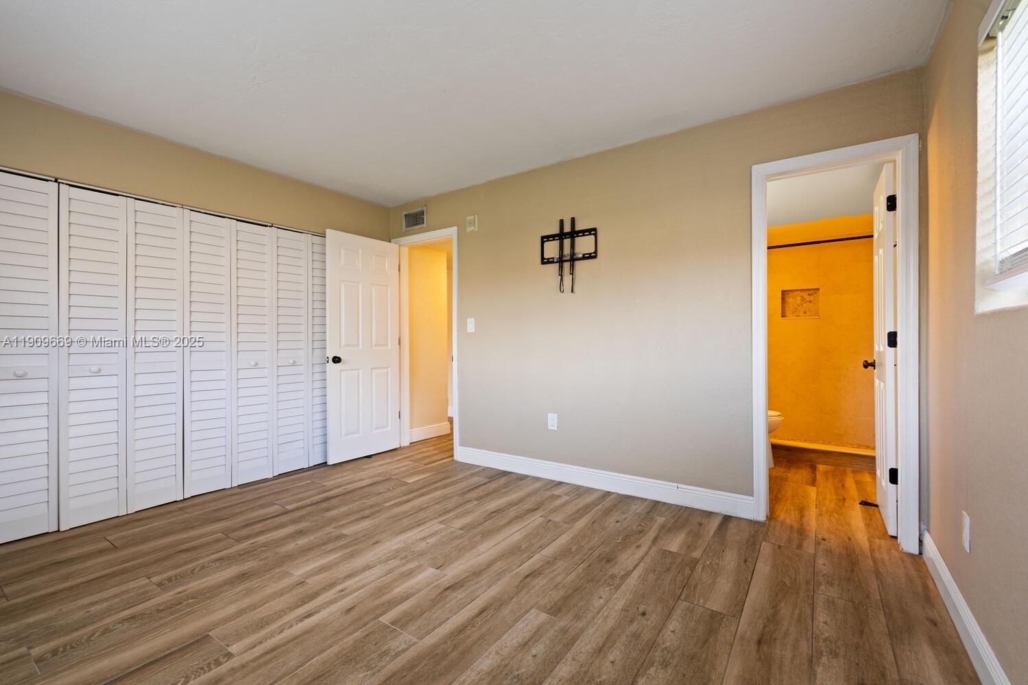 VILLAGIO AT PALMETTO BAY - Residential Lease