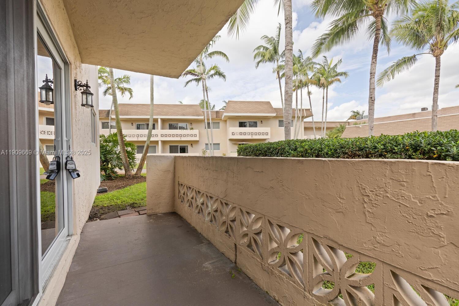 VILLAGIO AT PALMETTO BAY - Residential Lease