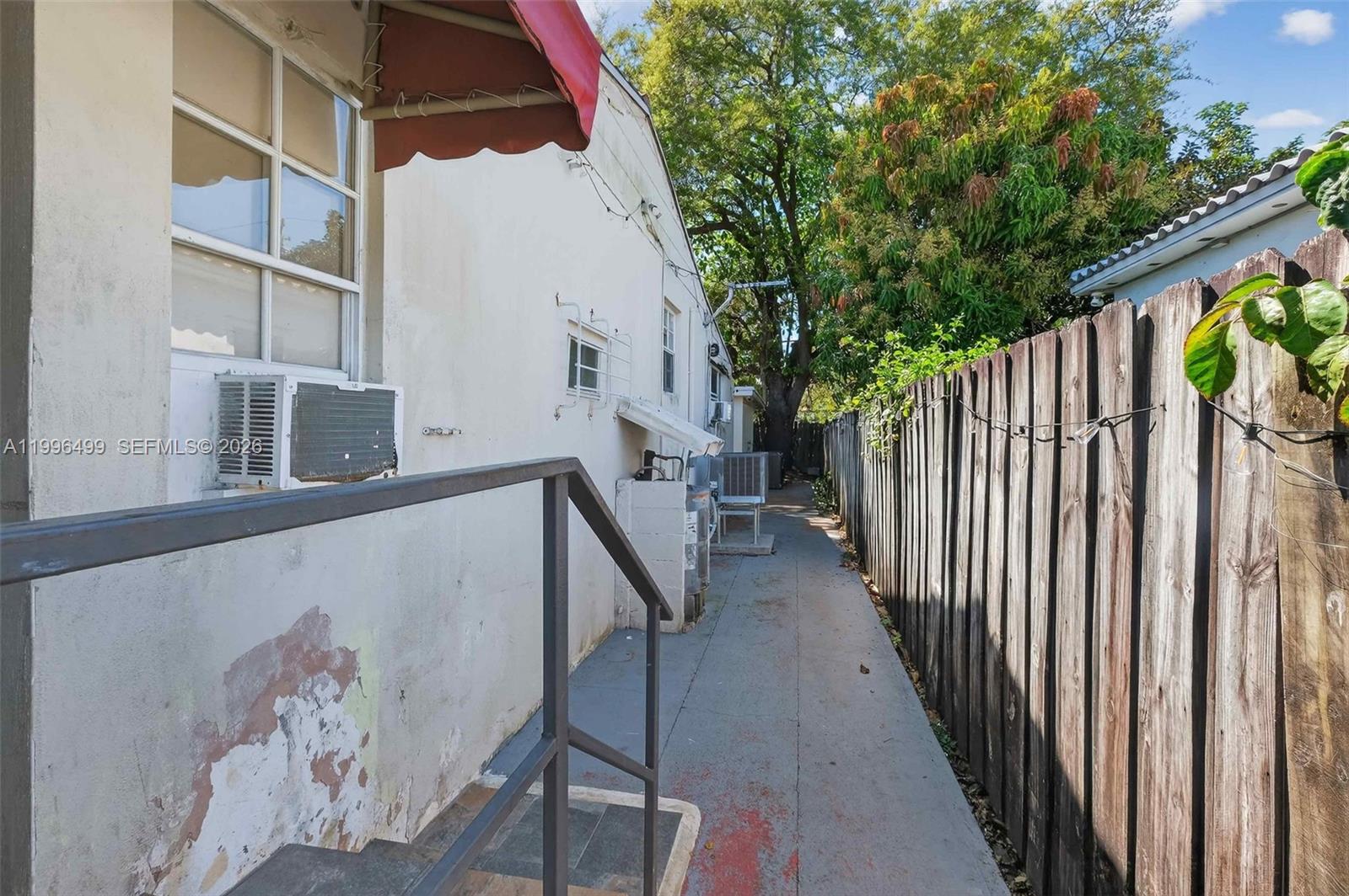 CORAL GATE SEC B - Residential