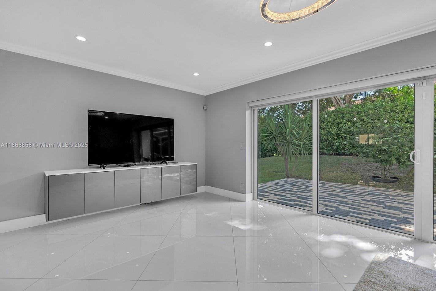 LAKES OF DEER CREEK - Residential