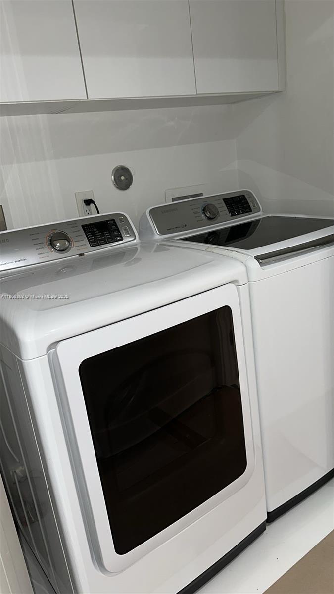 LAKES OF DEER CREEK - Residential