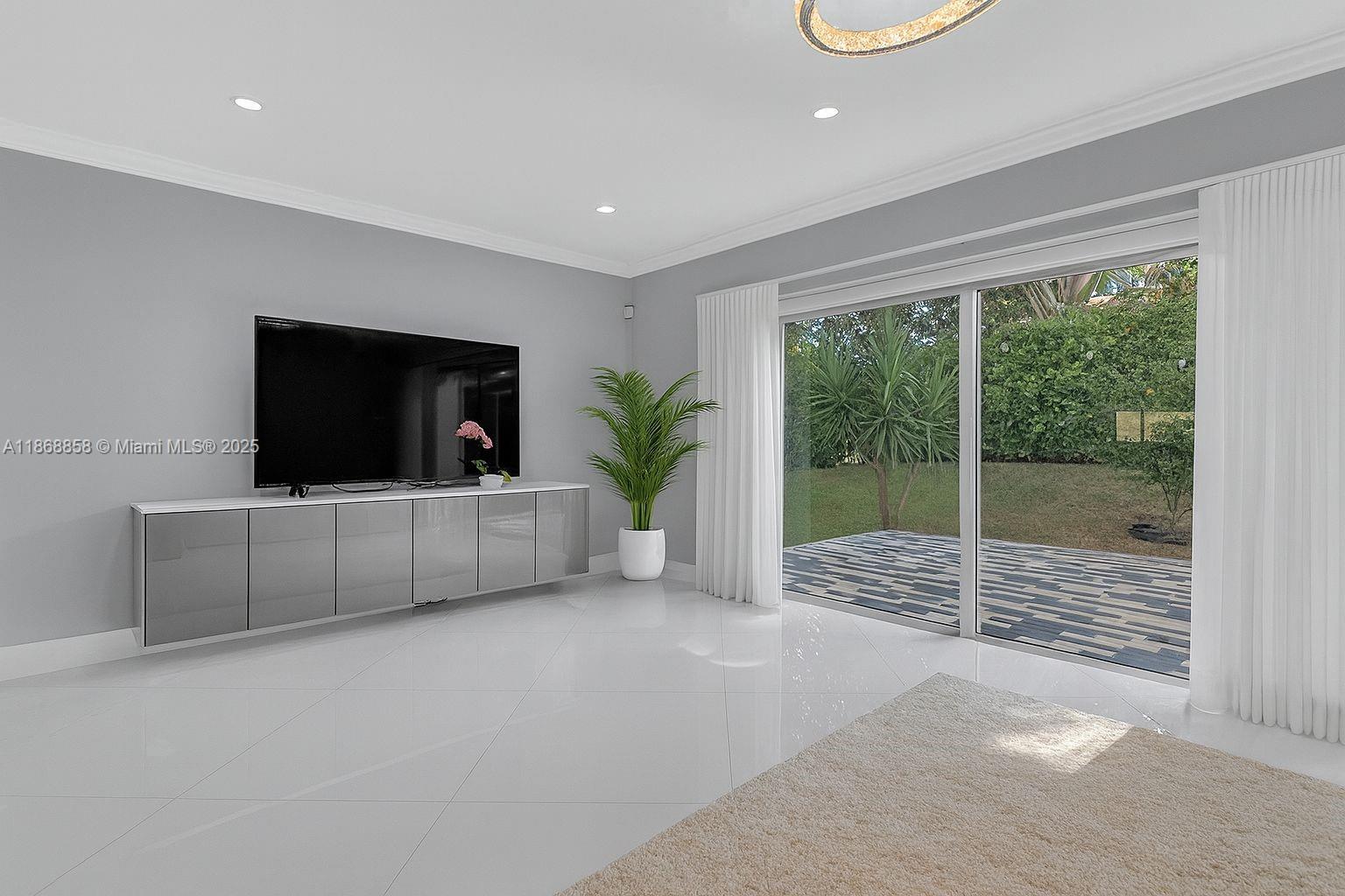 LAKES OF DEER CREEK - Residential