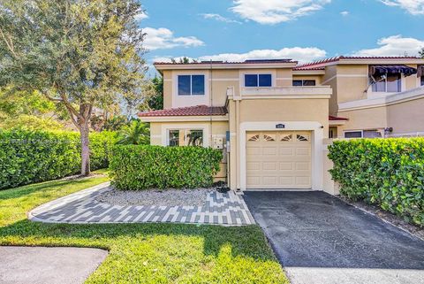 698 Deer Creek Corona Way Deerfield Beach FL 33442