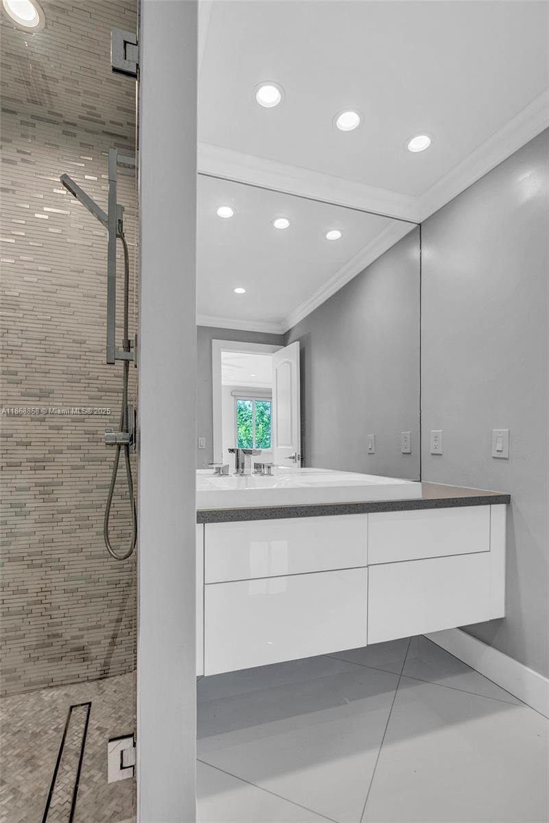 LAKES OF DEER CREEK - Residential