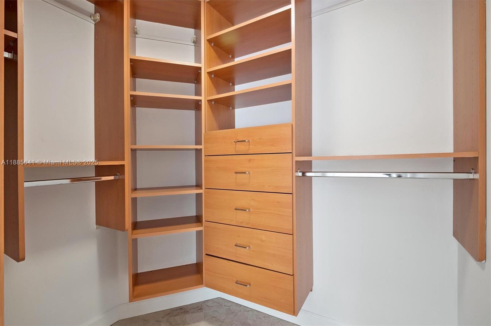 NAUTICA CONDO - Residential