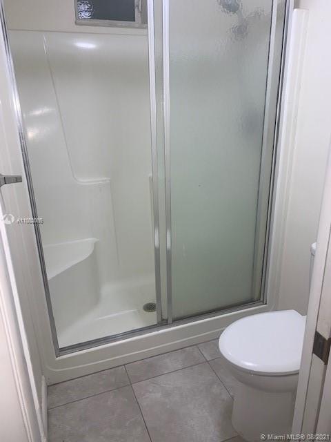 TRAILS END VILLAS INC CON - Residential Lease