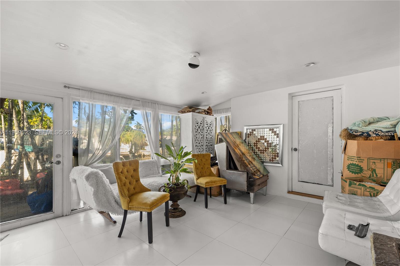 DAVIS HARBOR - Residential