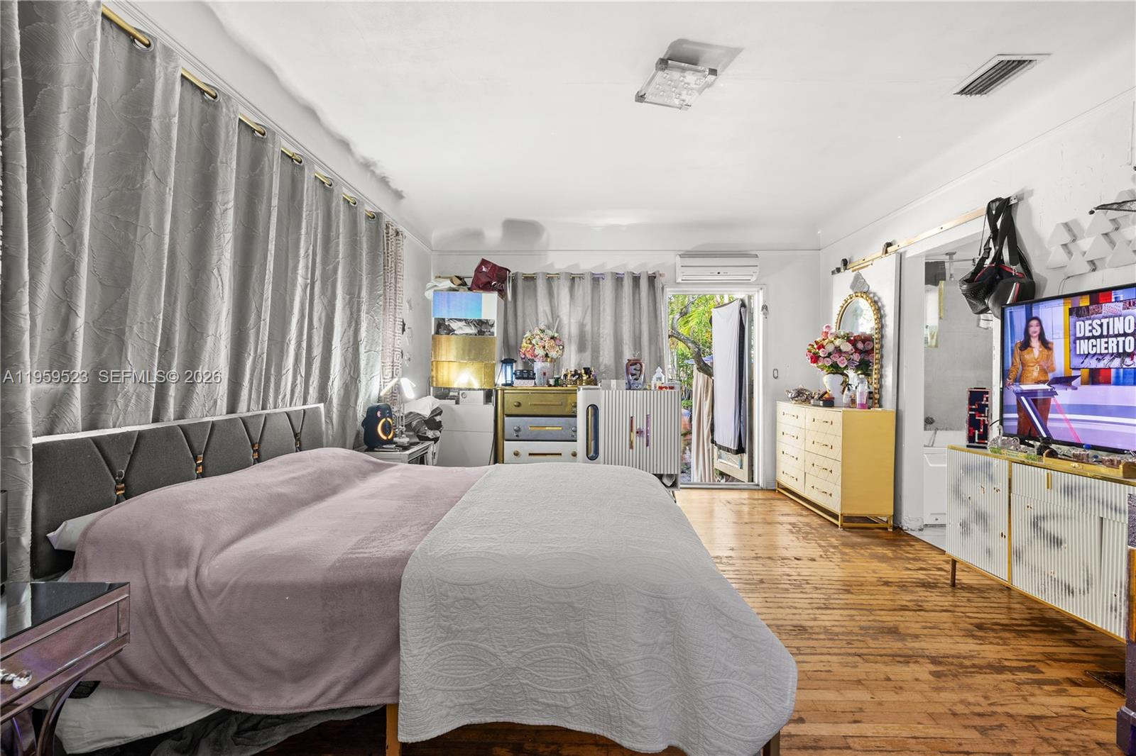 DAVIS HARBOR - Residential