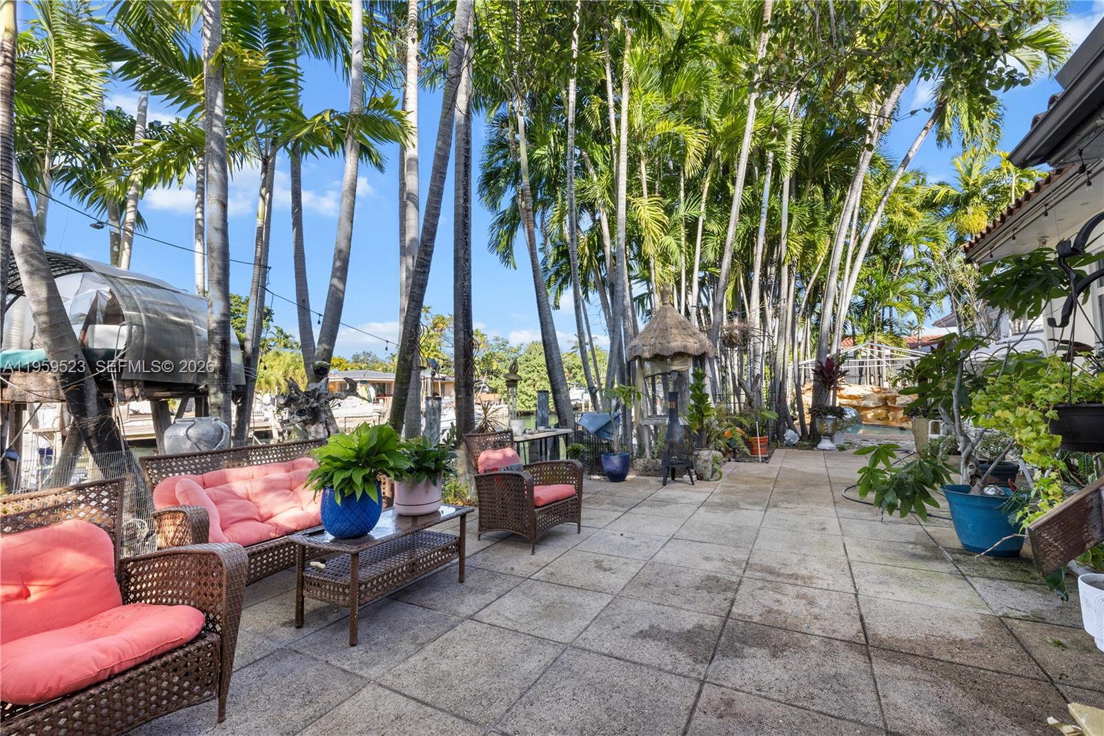 DAVIS HARBOR - Residential