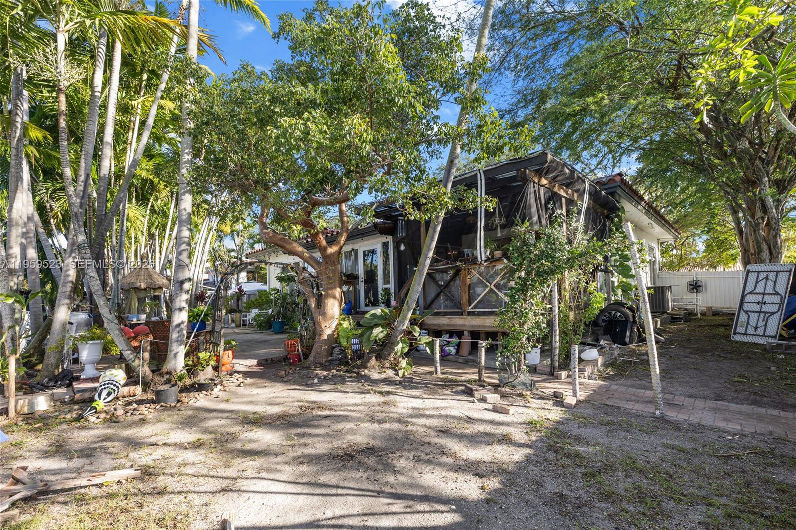 DAVIS HARBOR - Residential