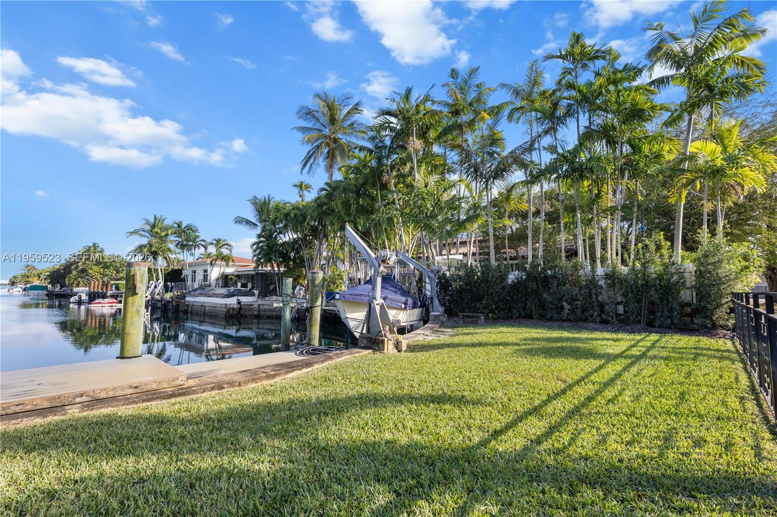 DAVIS HARBOR - Residential