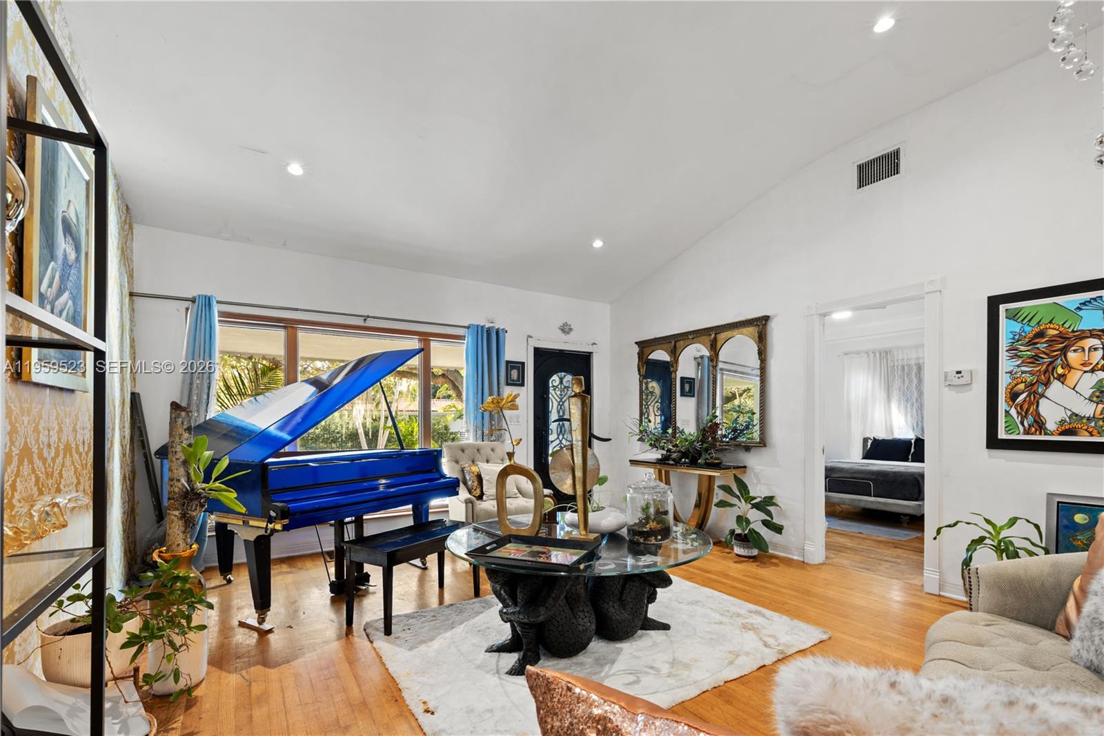 DAVIS HARBOR - Residential