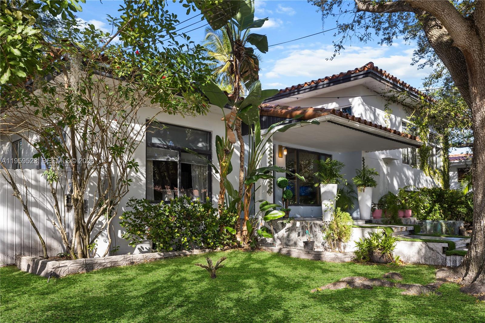 DAVIS HARBOR - Residential