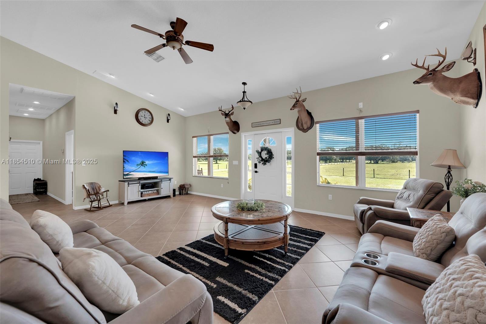 FORT DENAUD ACRES - Residential