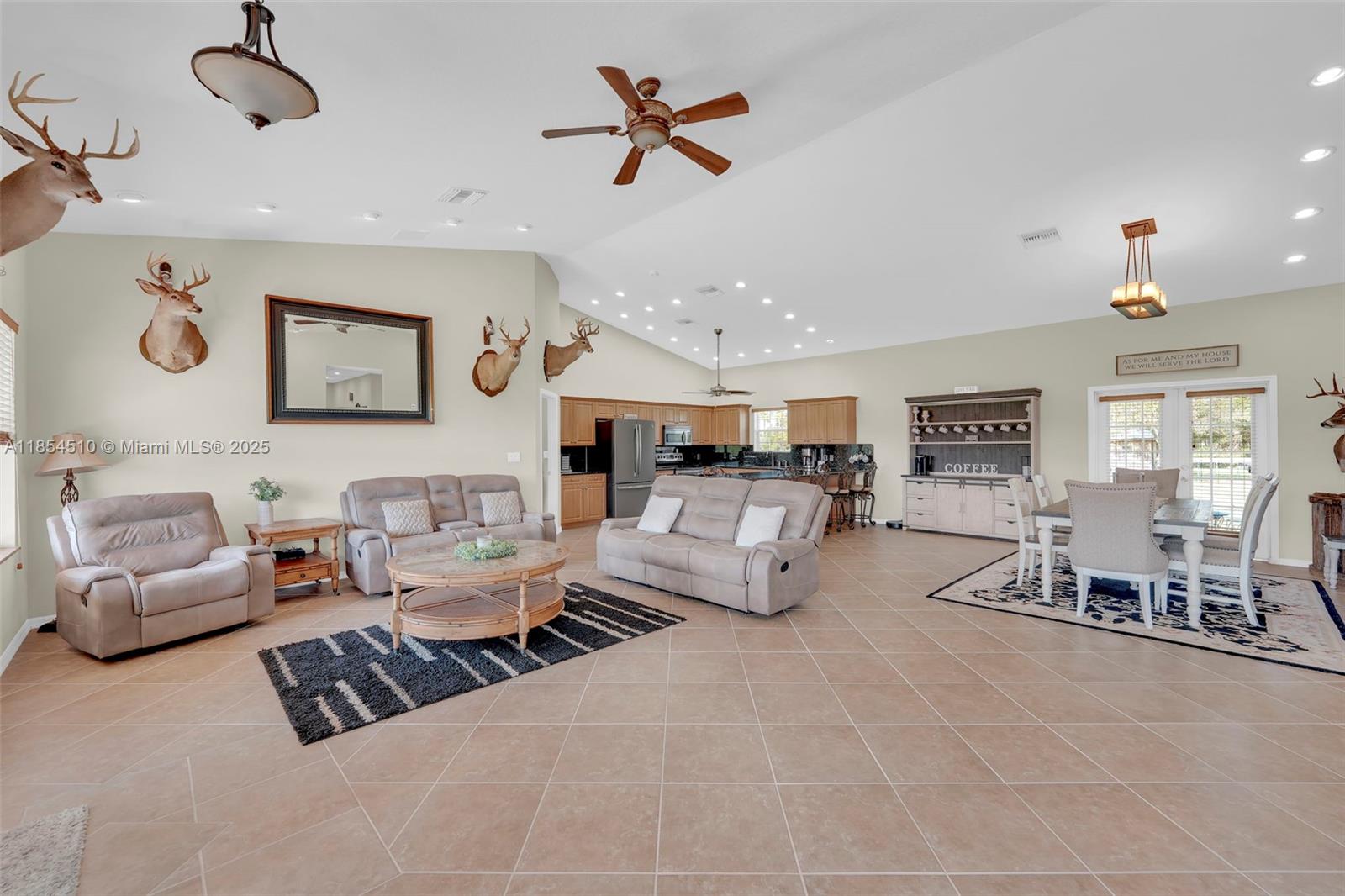 FORT DENAUD ACRES - Residential