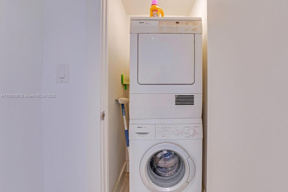 2399 COLLINS AVENUE - Residential Lease