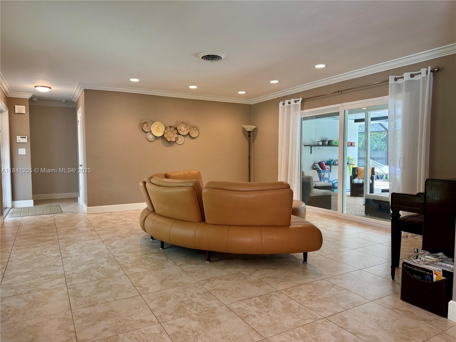 OLD CUTLER SOUTH SEC 1 - Residential