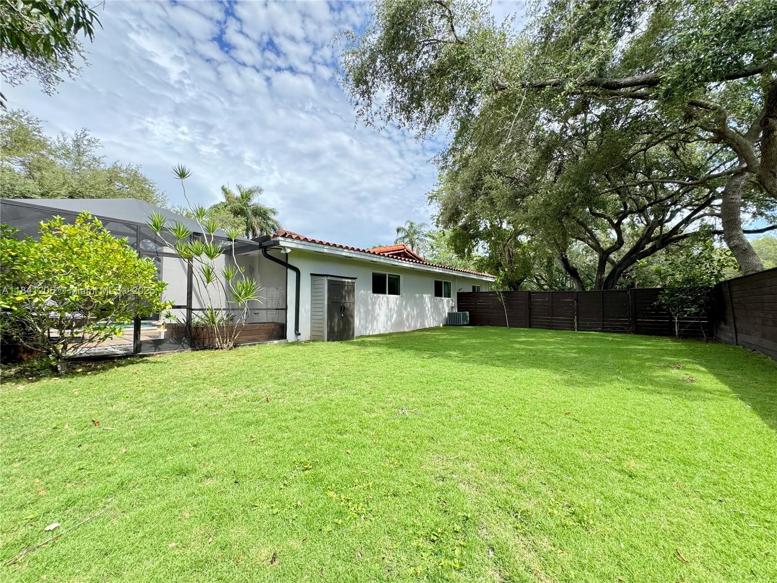 OLD CUTLER SOUTH SEC 1 - Residential