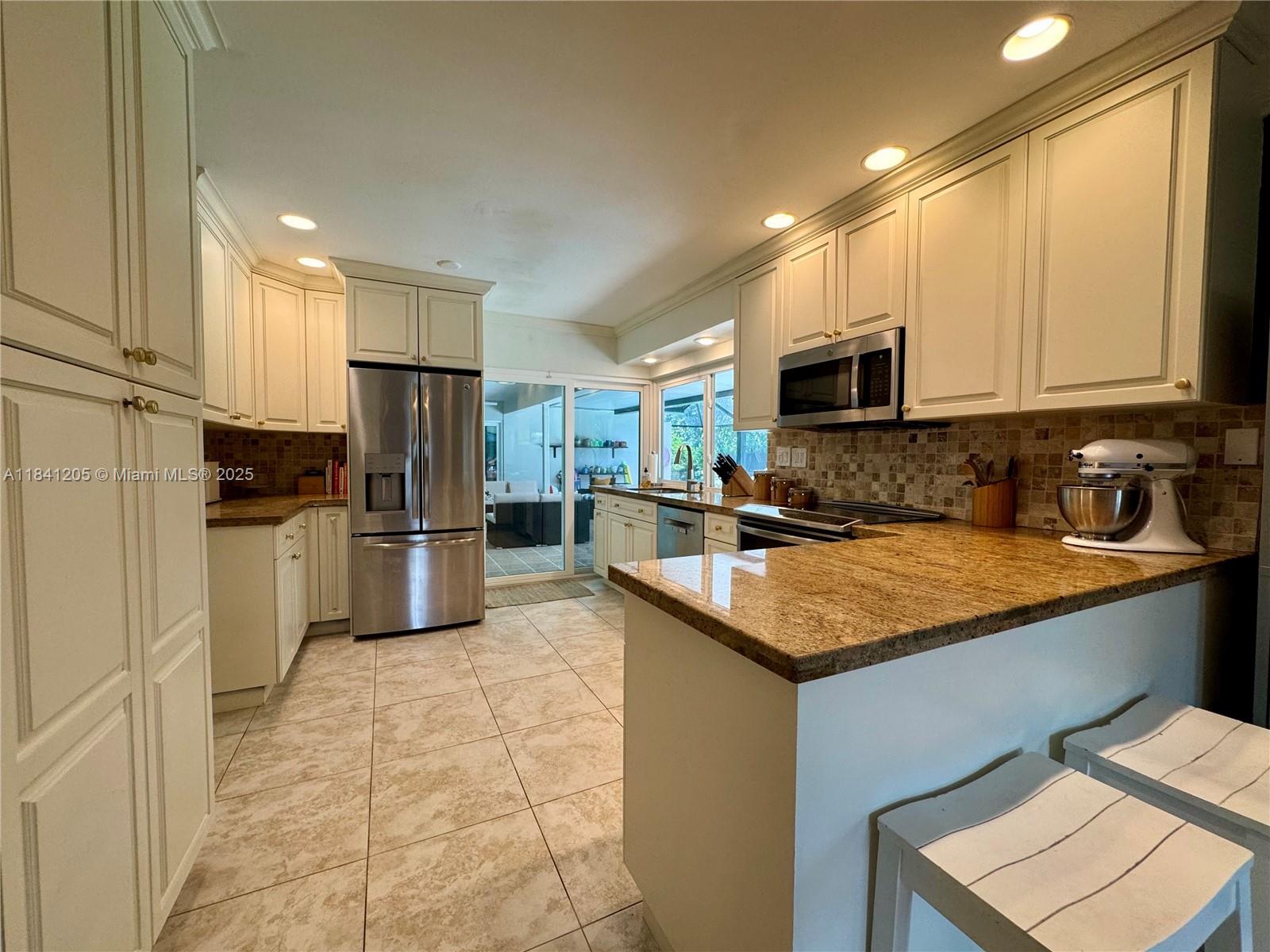 OLD CUTLER SOUTH SEC 1 - Residential