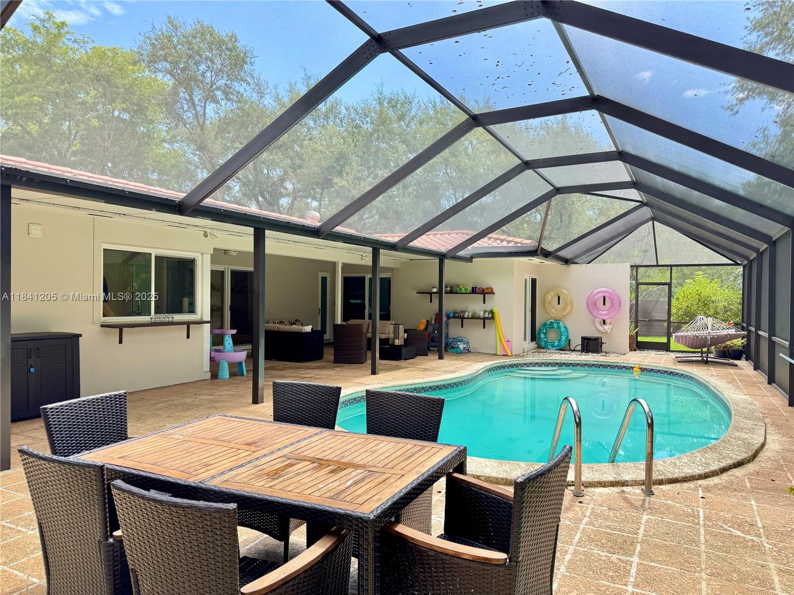 OLD CUTLER SOUTH SEC 1 - Residential