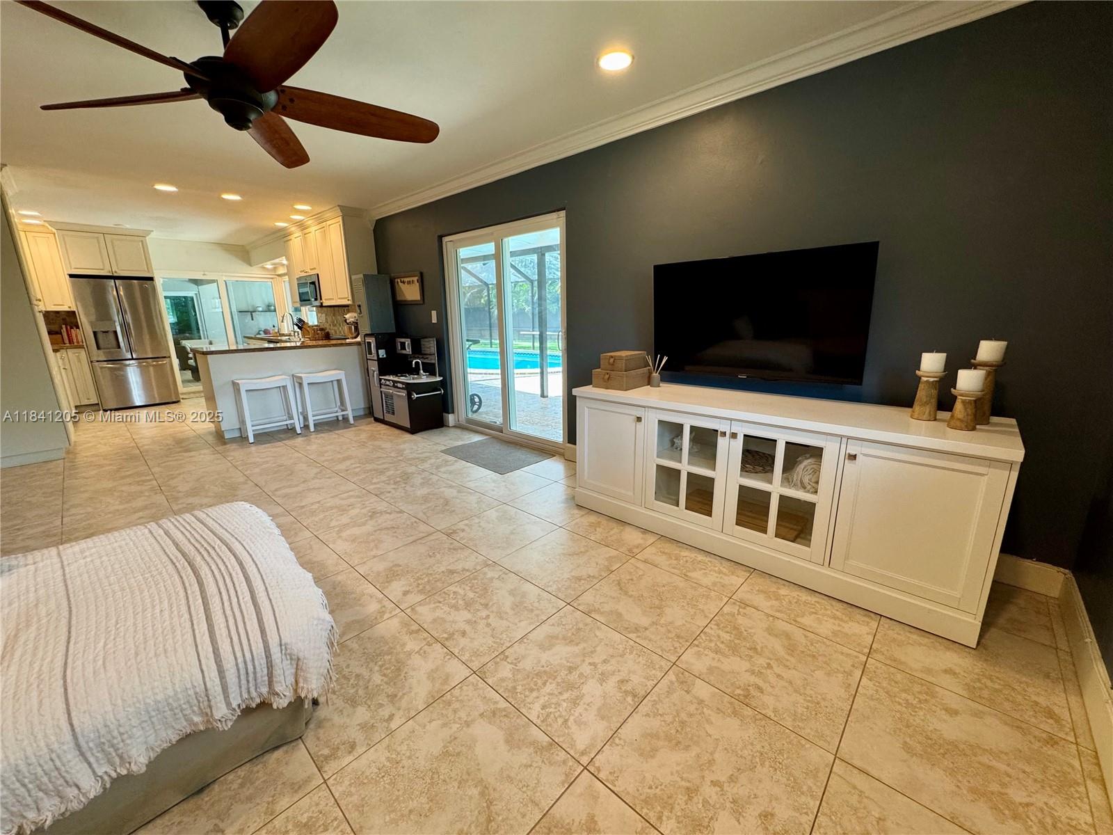 OLD CUTLER SOUTH SEC 1 - Residential