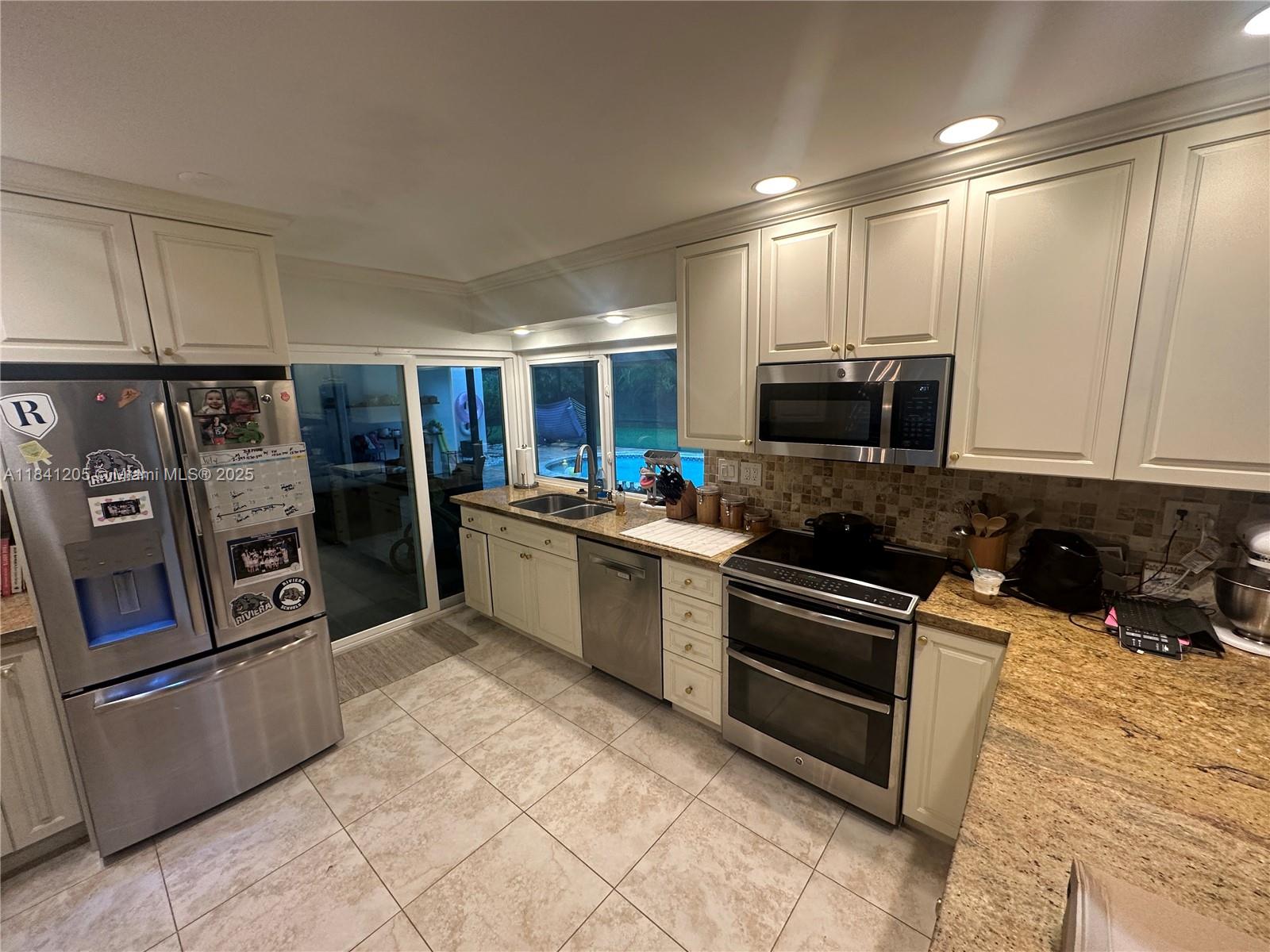 OLD CUTLER SOUTH SEC 1 - Residential