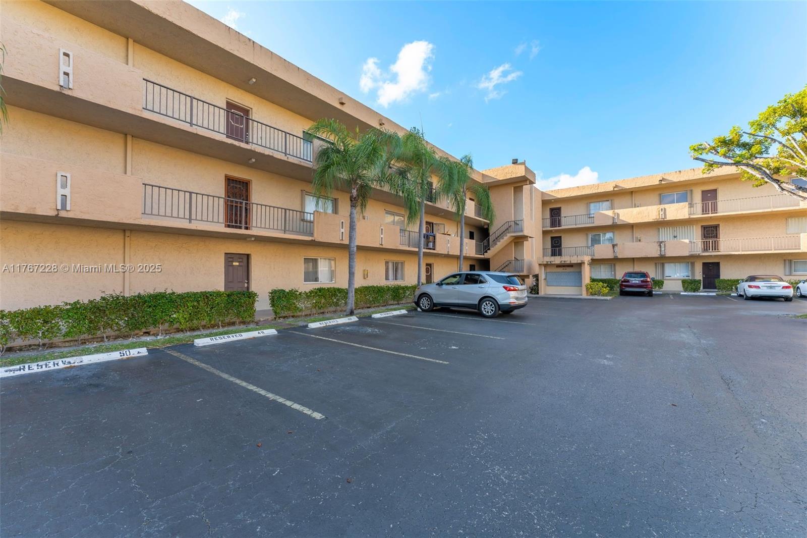 Rental Property at 8401 Sw 107th Ave 275E, Miami, Broward County, Florida - Bedrooms: 1 
Bathrooms: 2  - $2,000 MO.