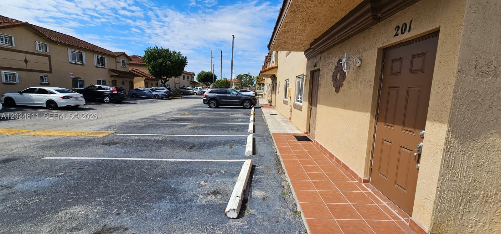 BELLEVIEW VILLAS CONDO NO - Residential Lease