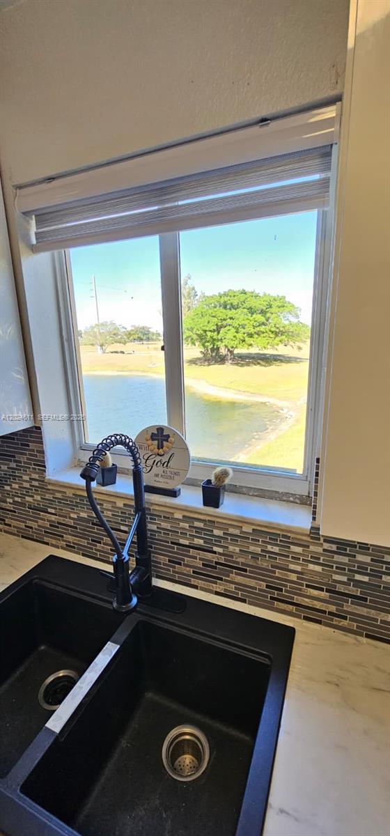BELLEVIEW VILLAS CONDO NO - Residential Lease