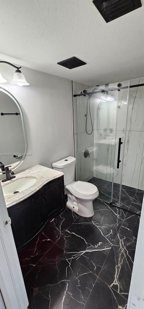 BELLEVIEW VILLAS CONDO NO - Residential Lease