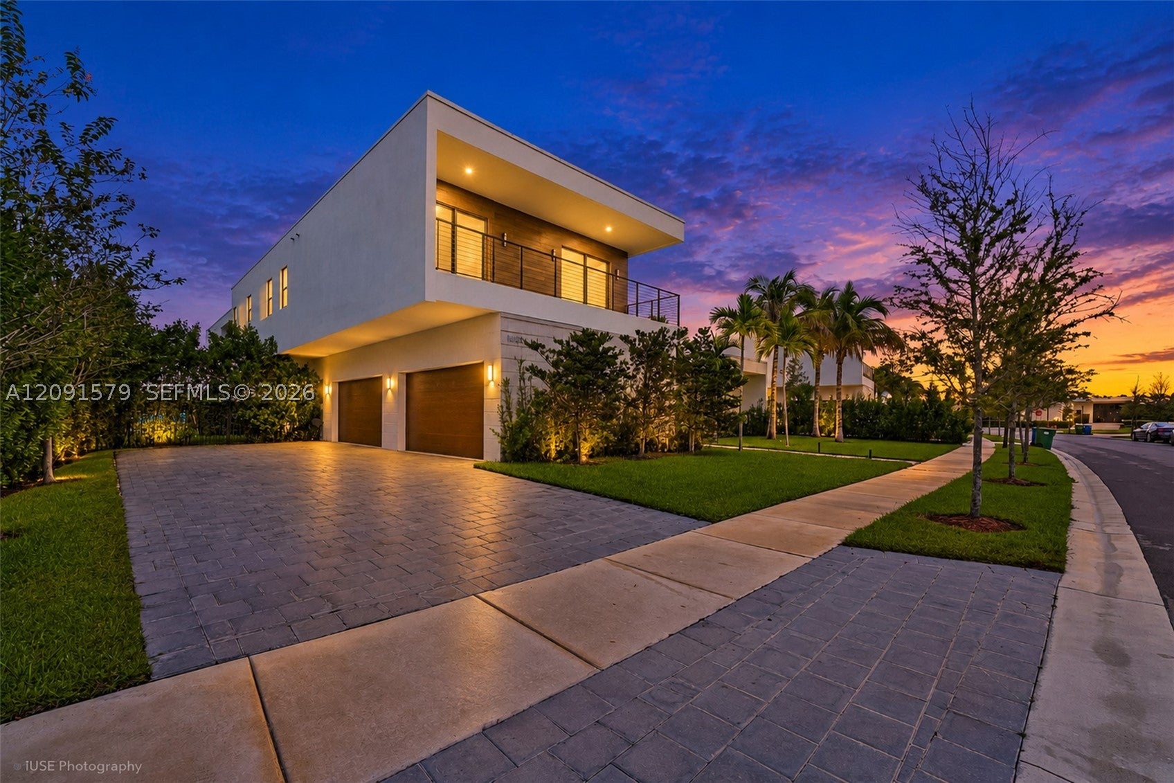 16629 Botaniko Dr