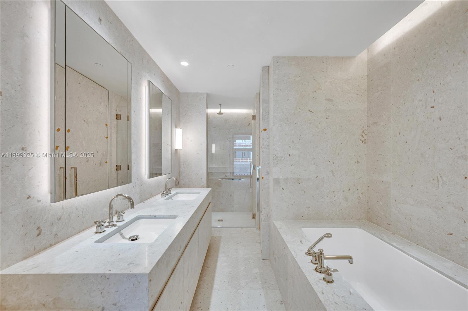 SEAWAY SOUTH - Residential