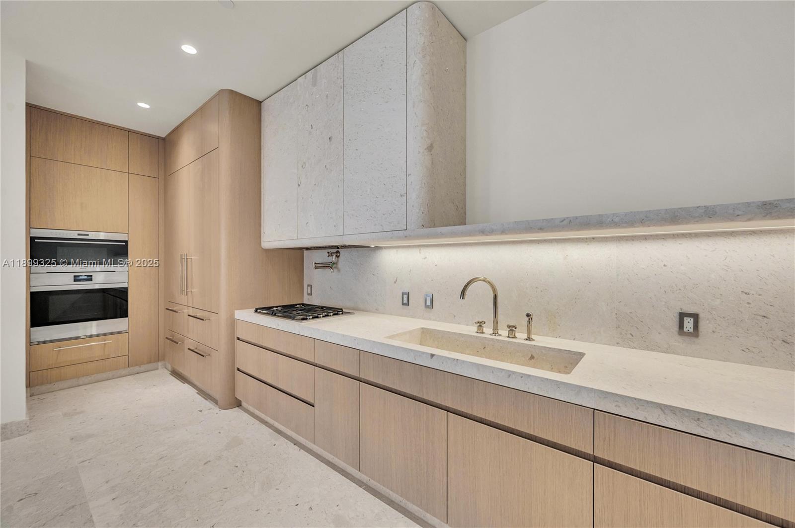 SEAWAY SOUTH - Residential