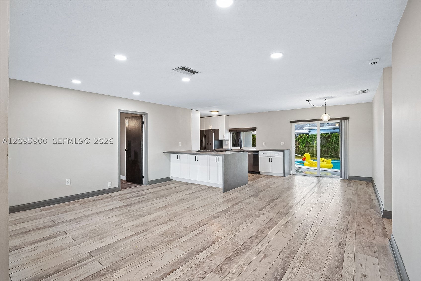 View photos, virtual tours, details... 8440 Sheraton Dr