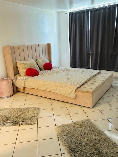 KENNEDY HOUSE CONDO - Residential Lease