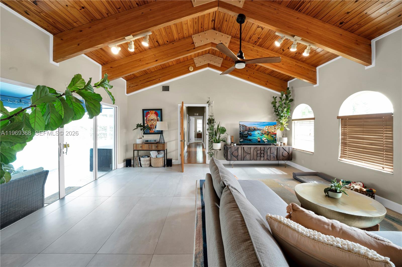 BEL-AIRE SEC 1 - Residential Lease