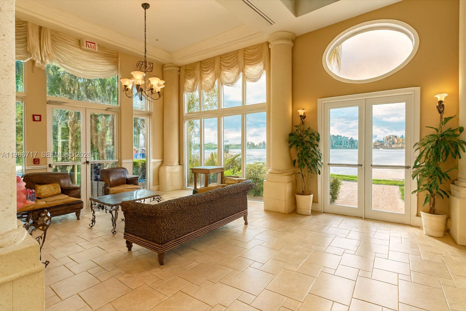 PORTO BELLAGIO CONDO - Residential