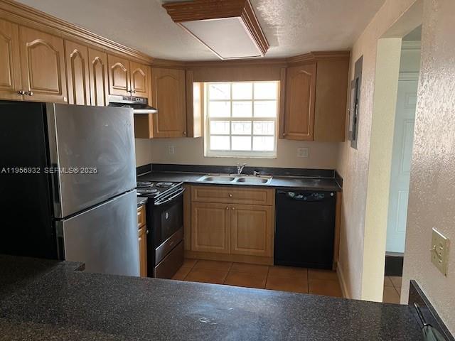 MANGO HILL CONDO NO 2 - Residential