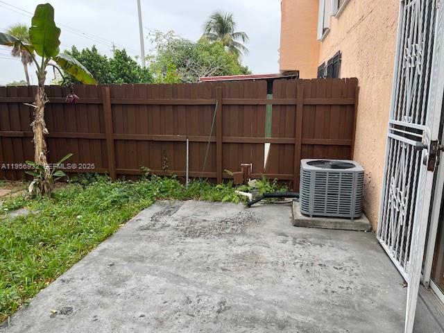 MANGO HILL CONDO NO 2 - Residential