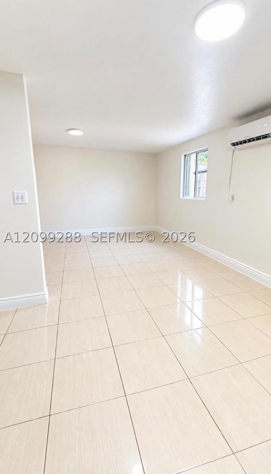 18545 NW 48th Pl 1