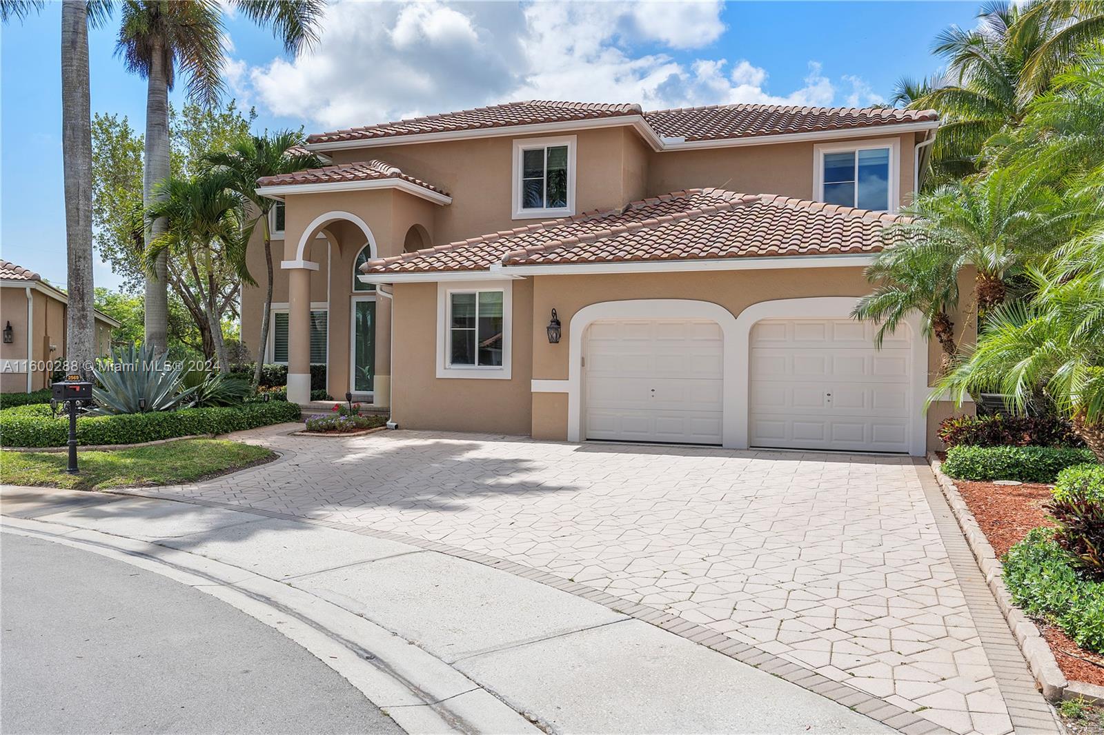 View Weston, FL 33327 house