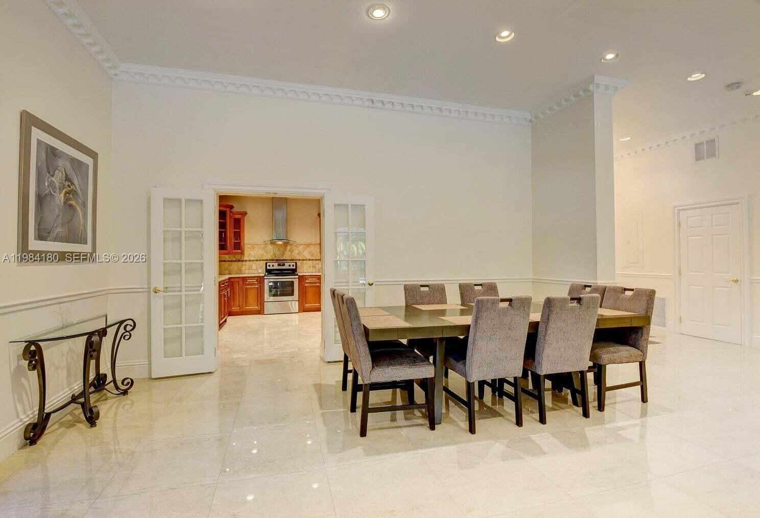 SPANISH VILLAGE - Residential Lease