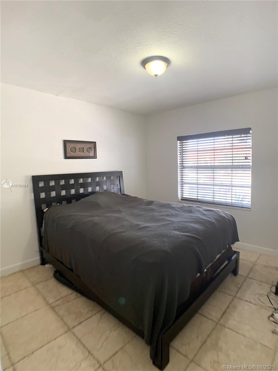 WESTWIND LAKES SEC 6 - Residential Lease