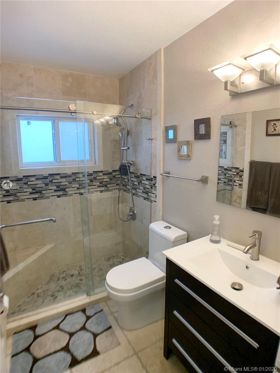 WESTWIND LAKES SEC 6 - Residential Lease