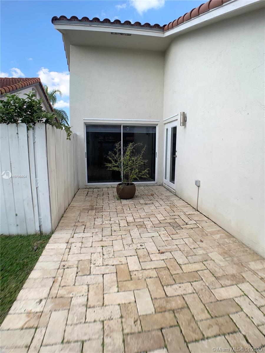 WESTWIND LAKES SEC 6 - Residential Lease