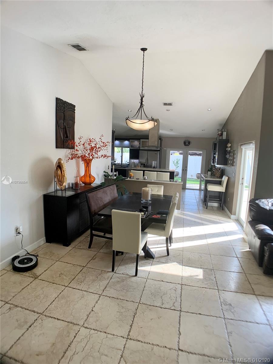 WESTWIND LAKES SEC 6 - Residential Lease